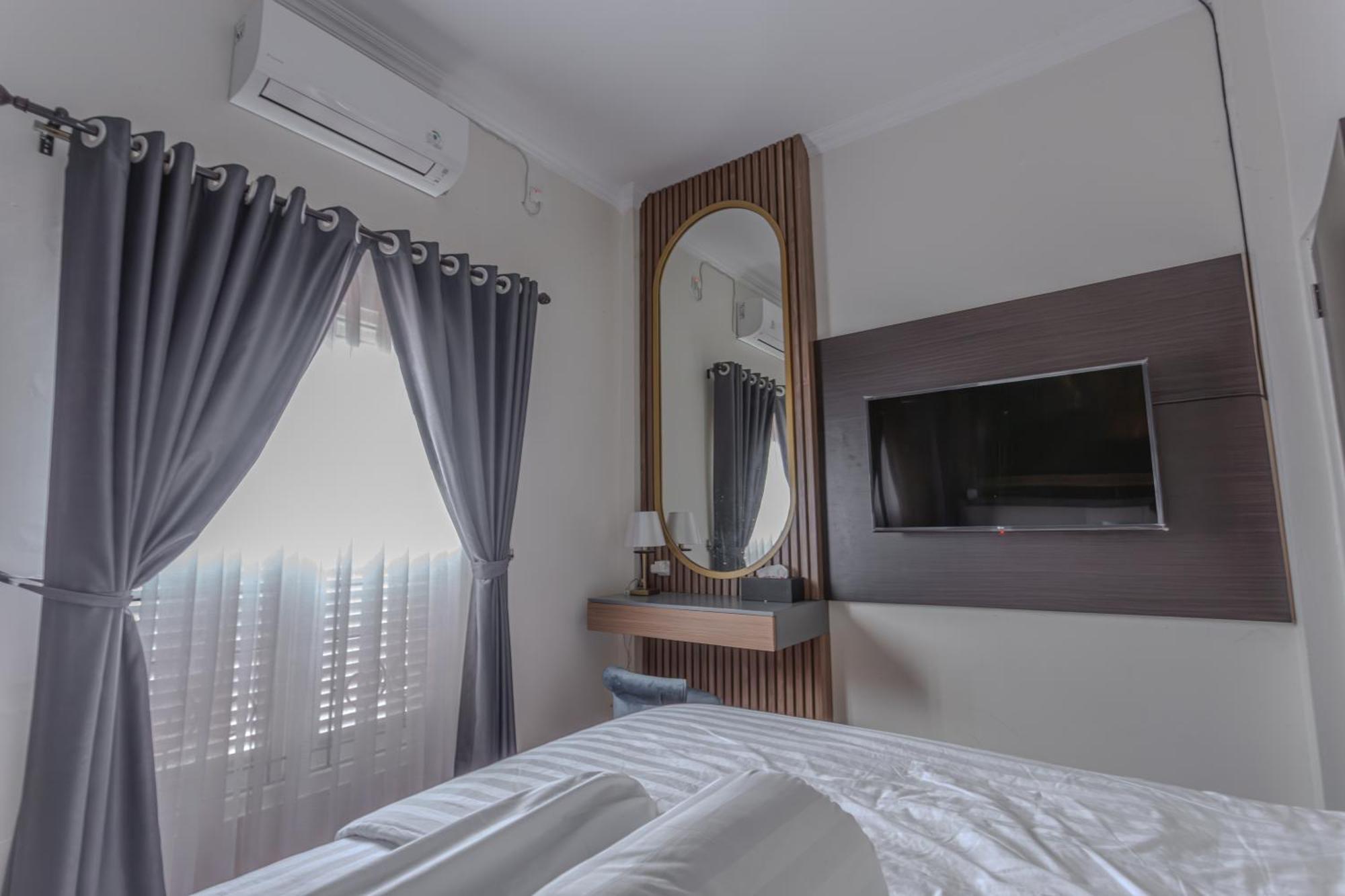 Inez Homestay ジョグジャカルタ エクステリア 写真